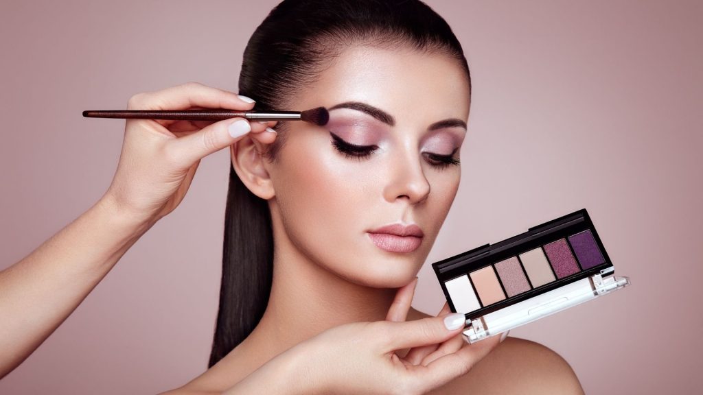 Ειδίκευση στο Μακιγιάζ – Certified Expert in Maquillage
